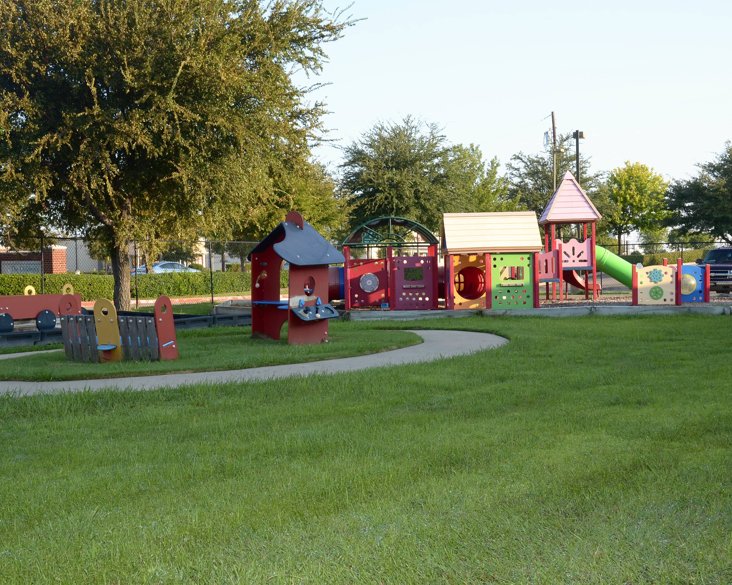 The Children's Courtyard of Arlington in Arlington, TX 8131 Matlock